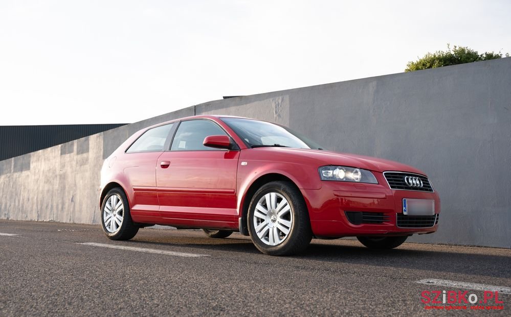 2004' Audi A3 1.6 Ambiente photo #2
