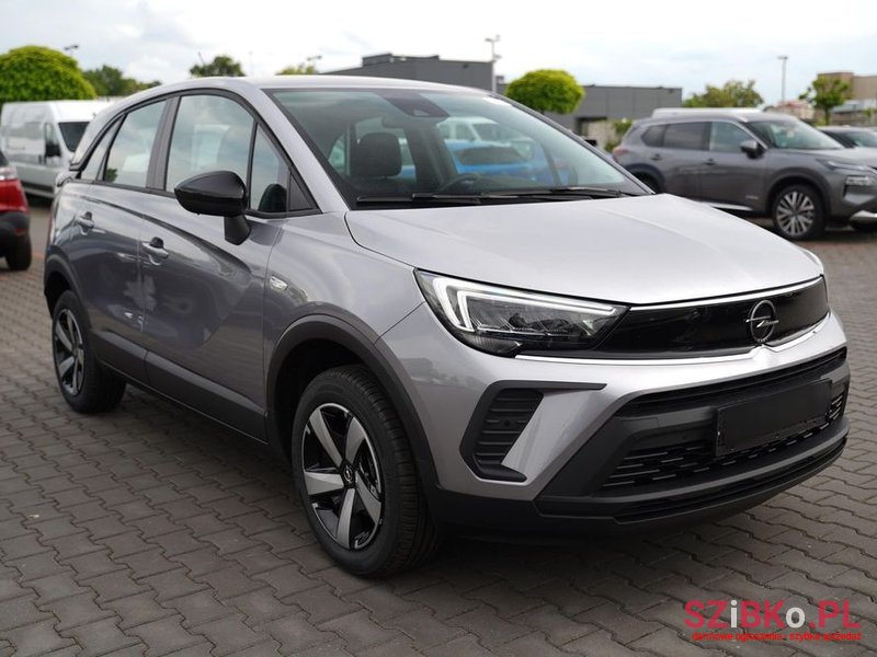 2024' Opel Crossland X photo #2