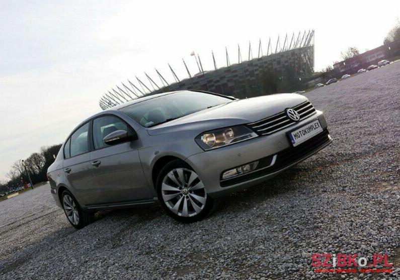 2014' Volkswagen Passat photo #1