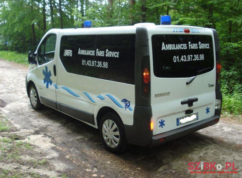 2004' Renault Trafic photo #1