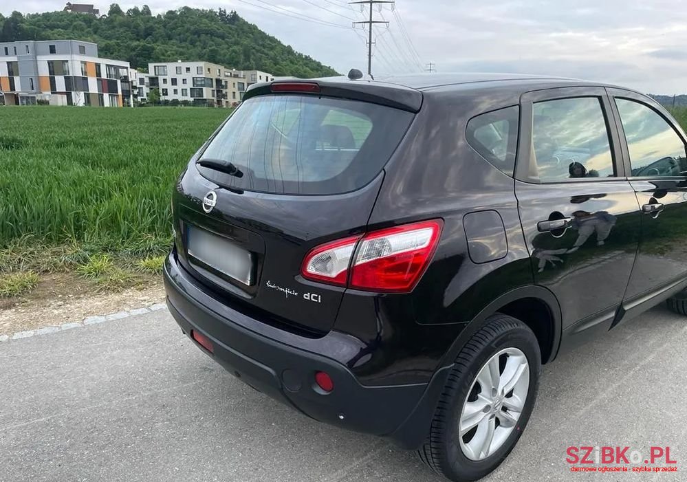 2011' Nissan Qashqai photo #2
