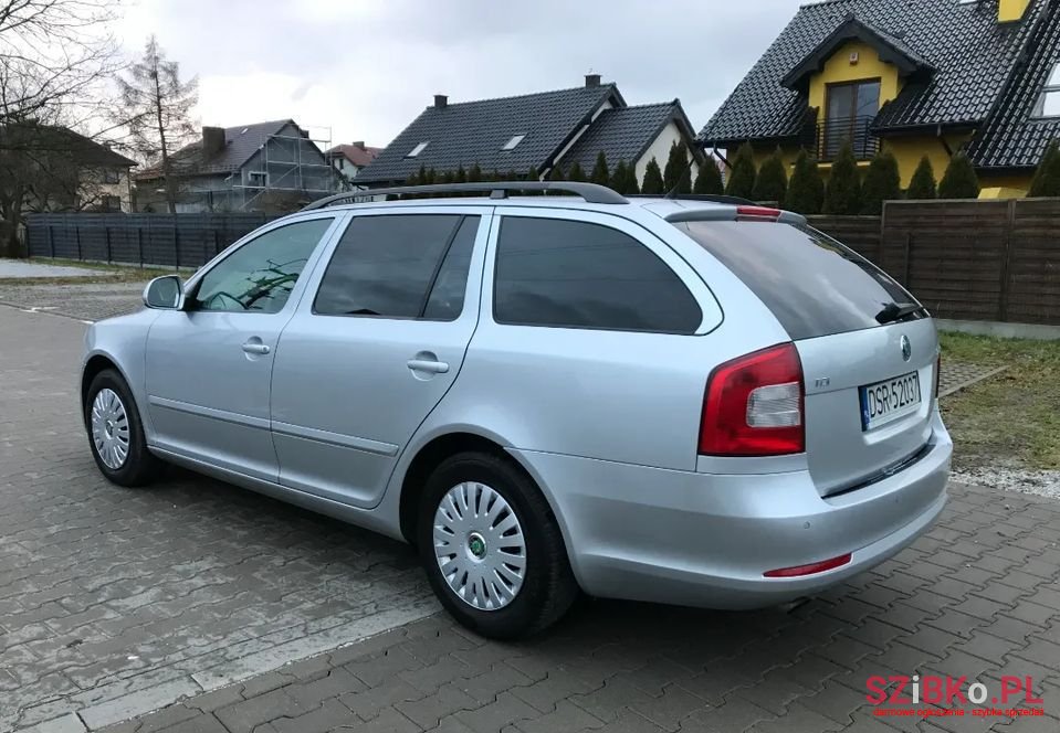 2012' Skoda Octavia photo #5