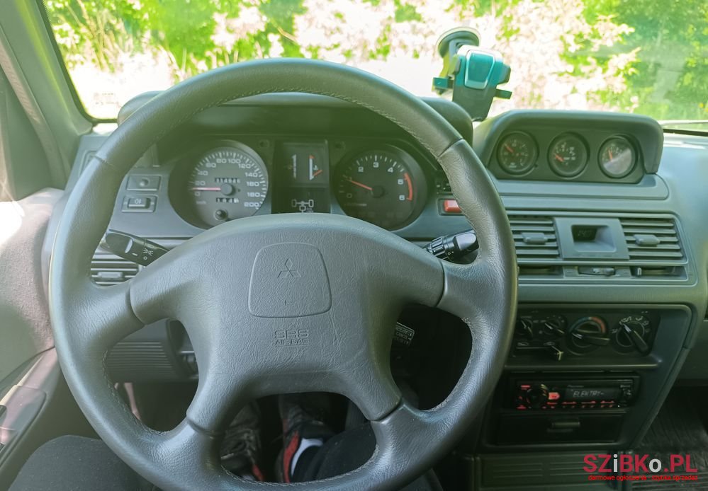 1997' Mitsubishi Pajero 2.8 Td Gls photo #4