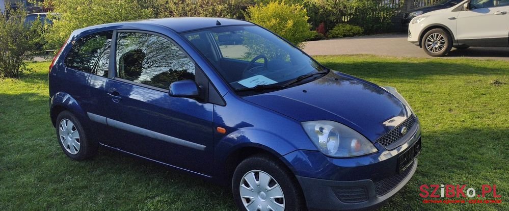 2007' Ford Fiesta 1.6 Trend photo #1