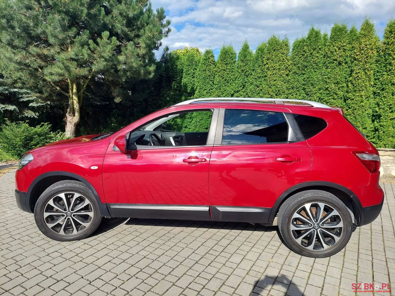 2013' Nissan Qashqai photo #2