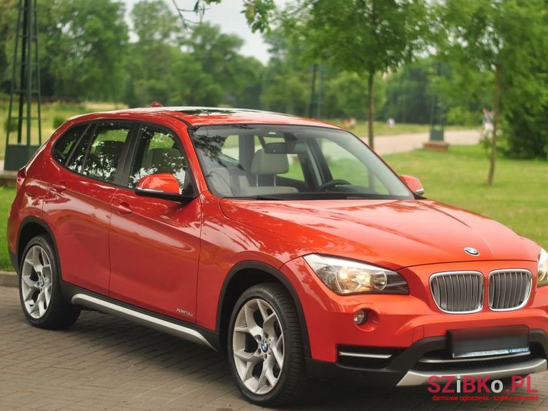 2013' BMW X1 Xdrive photo #1