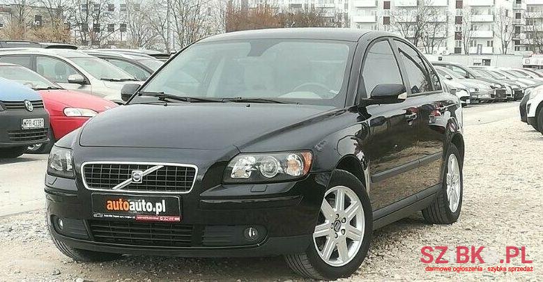 2004' Volvo S40 photo #1