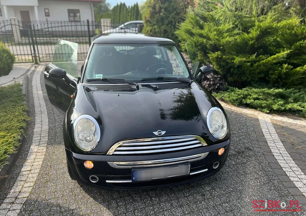 2005' MINI One Standard photo #1