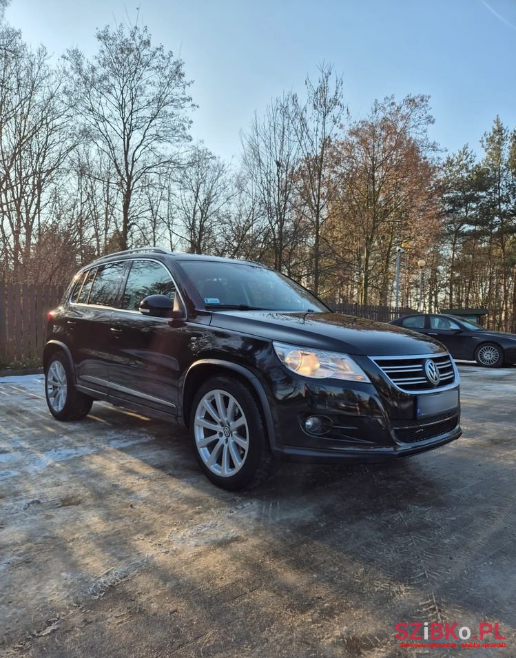 2009' Volkswagen Tiguan photo #5