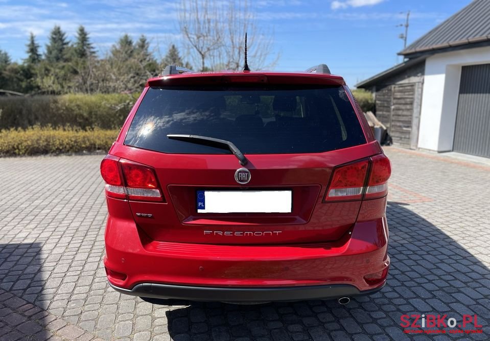 2013' Fiat Freemont Awd photo #5