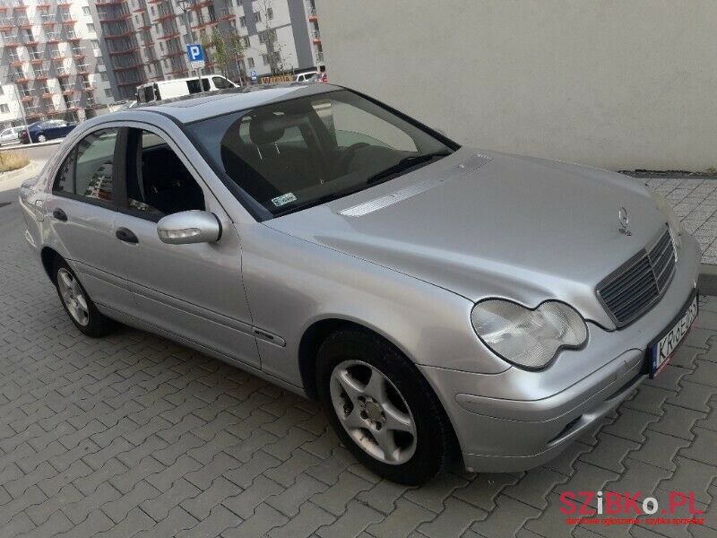 2002' Mercedes-Benz Klasa C photo #1