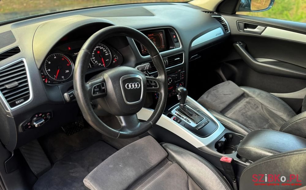 2010' Audi Q5 2.0 Tdi Quattro Stronic photo #3