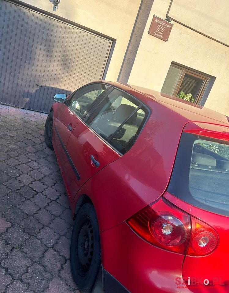 2007' Volkswagen Golf photo #4