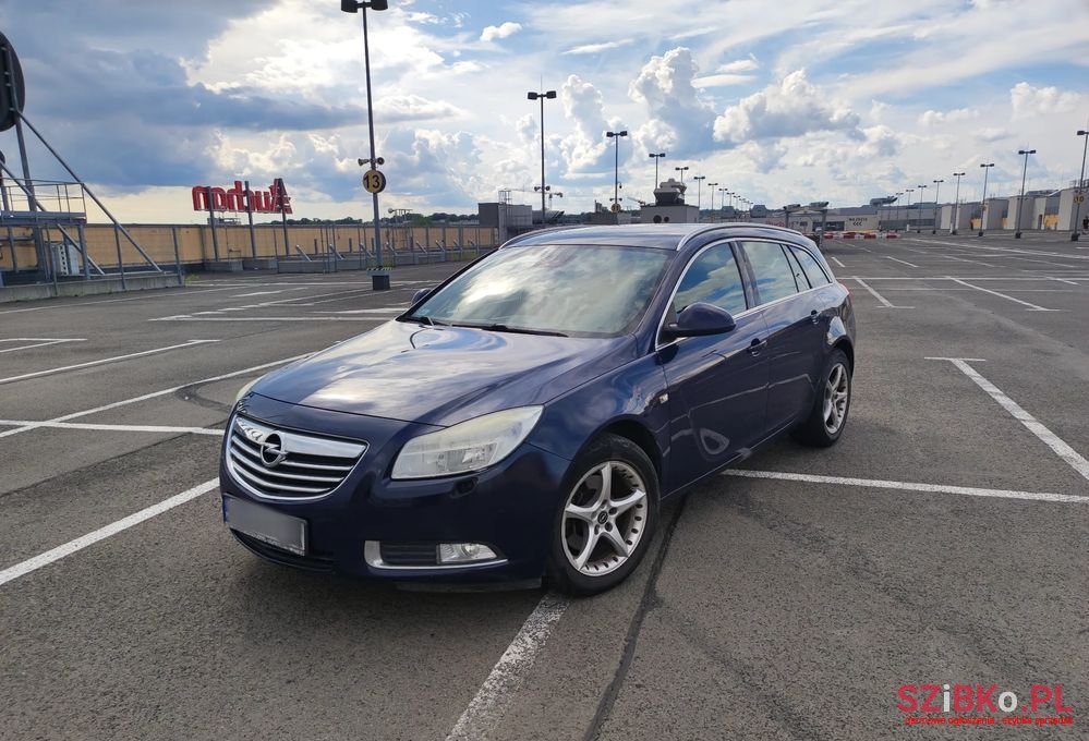 2009' Opel Insignia photo #1