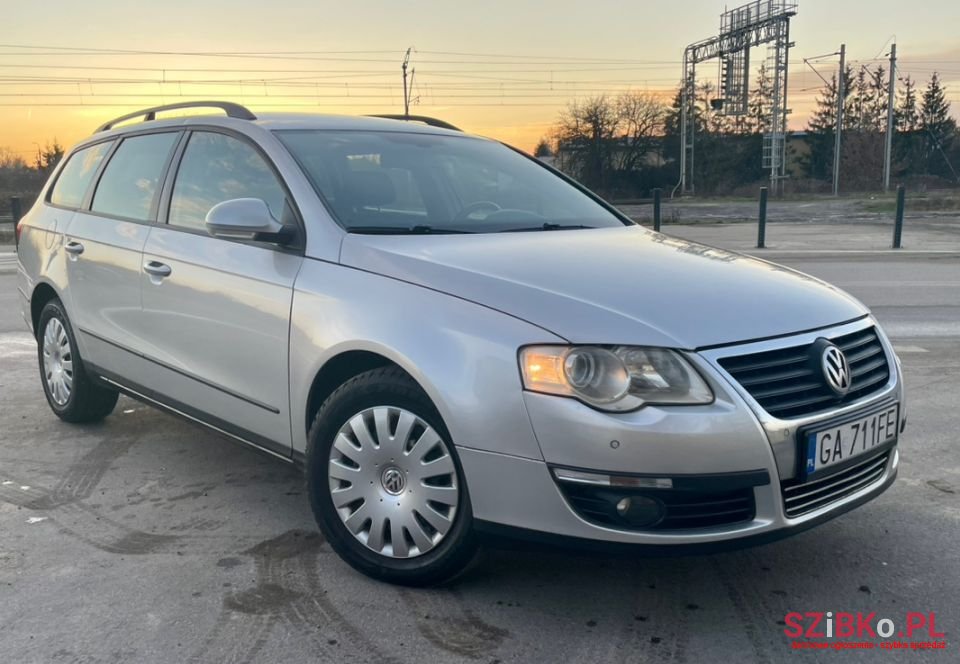 2006' Volkswagen Passat photo #5