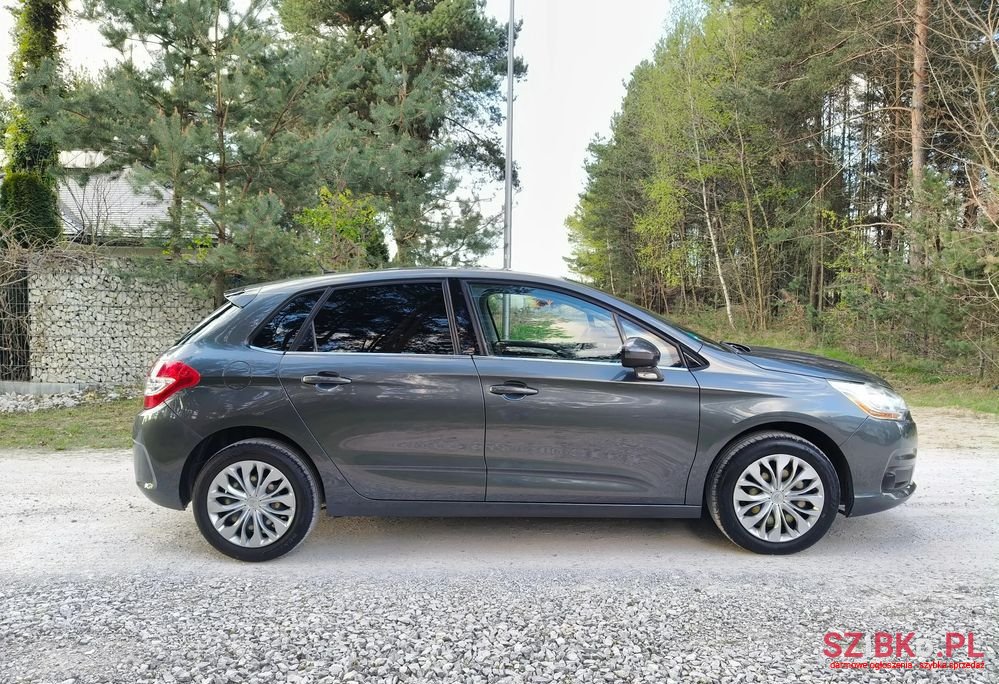 2010' Citroen C4 Vti 120 Exclusive photo #5