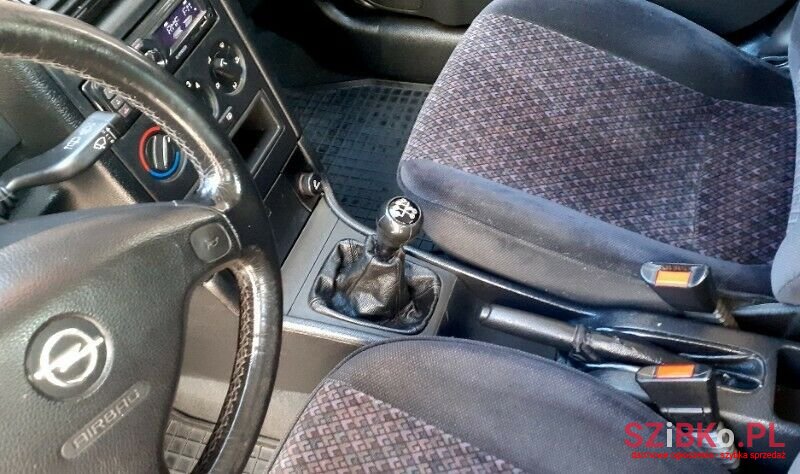 2001' Opel Astra photo #3