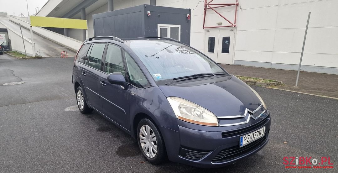 2009' Citroen C4 Grand Picasso photo #5
