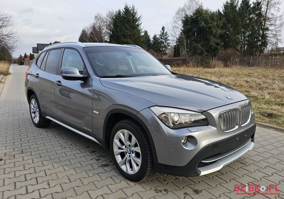 2011' BMW X1 Xdrive20D photo #6
