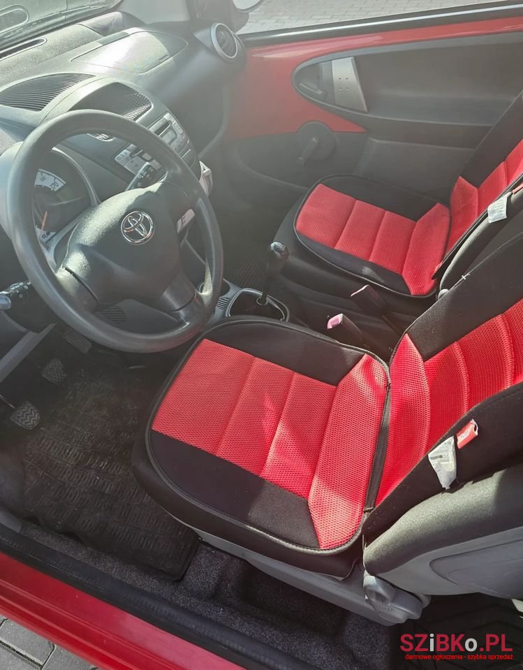 2007' Toyota Aygo 1.0 Vvt-I photo #3