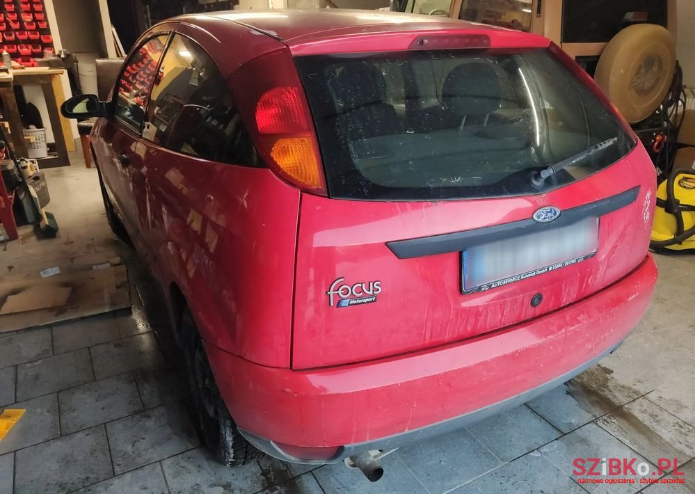 1999' Ford Focus 1.4 Trend photo #3