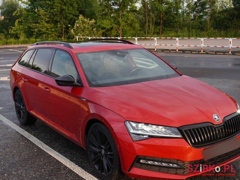 2019' Skoda Superb photo #3
