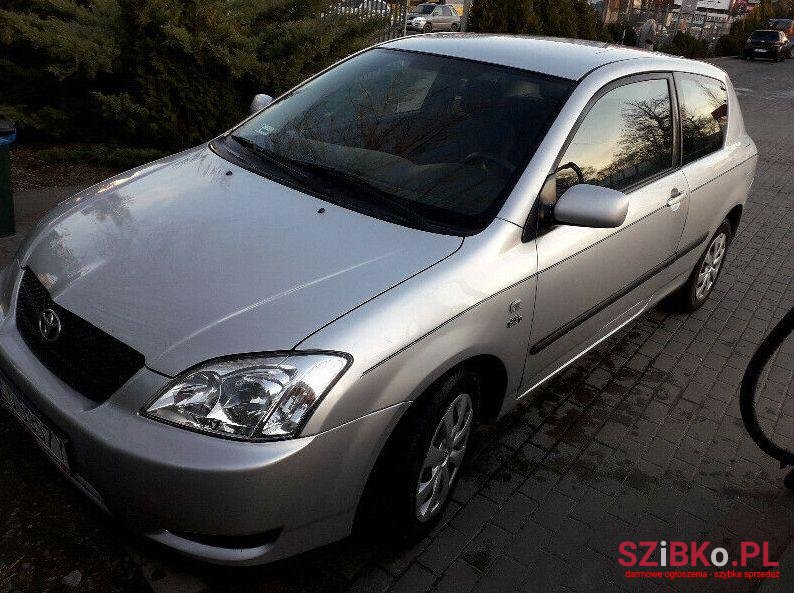 2003' Toyota Corolla photo #1