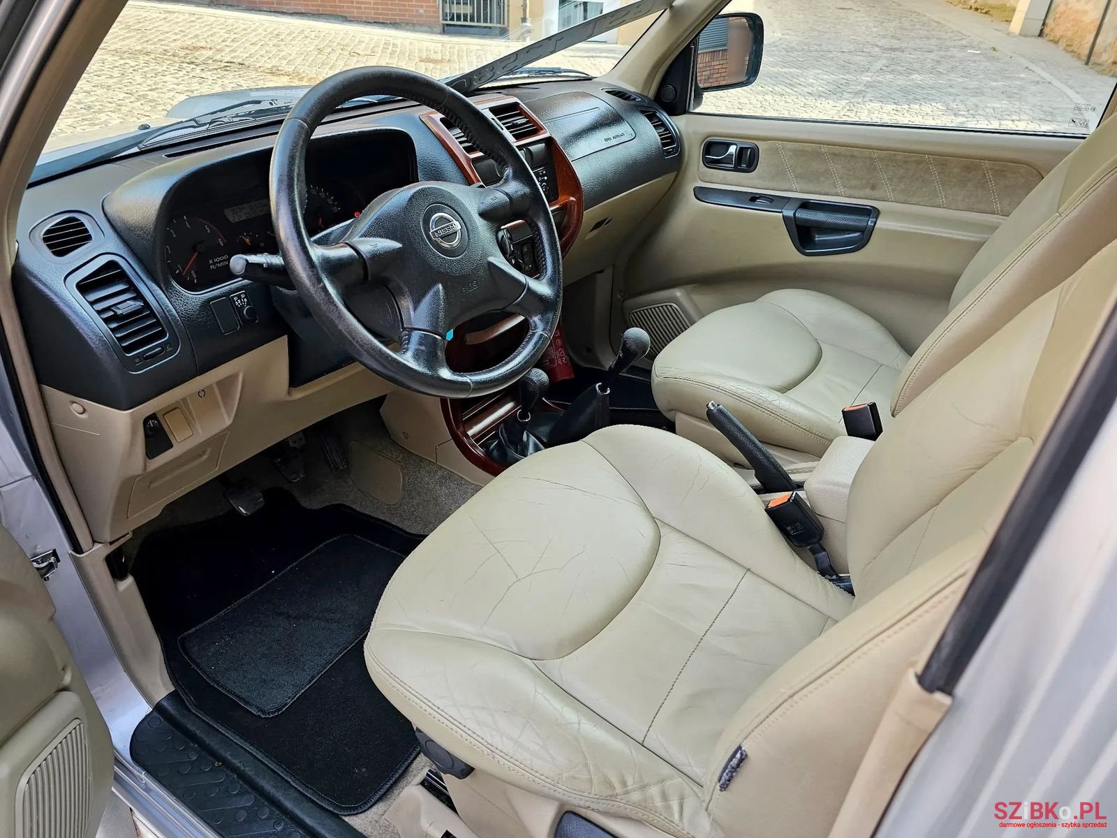 2002' Nissan Terrano photo #6