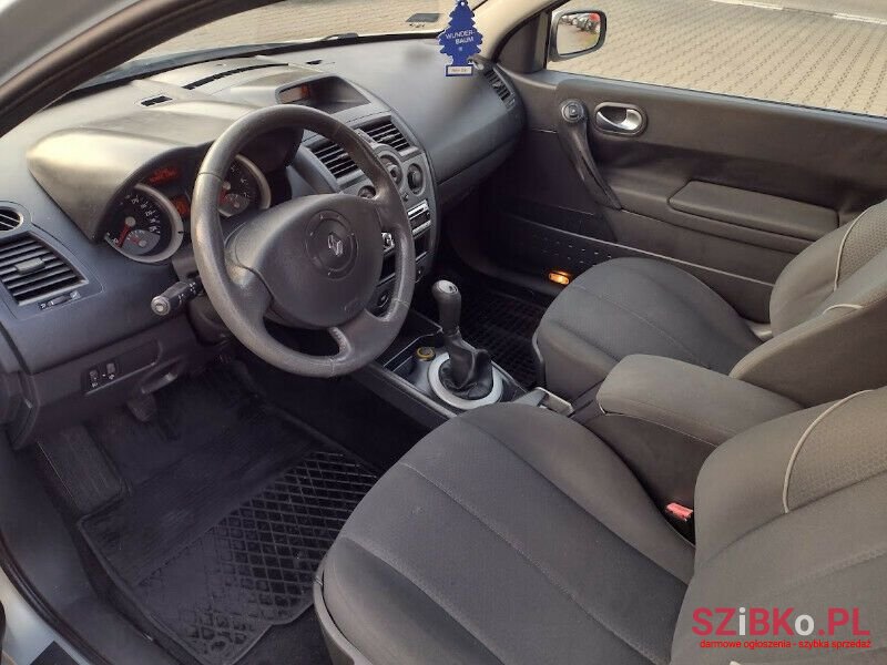 2003' Renault Megane photo #4