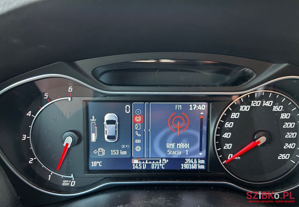 2012' Ford S-Max photo #5