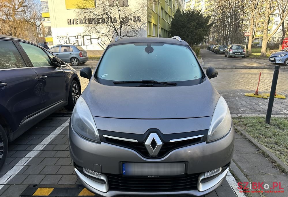 2015' Renault Scenic photo #5