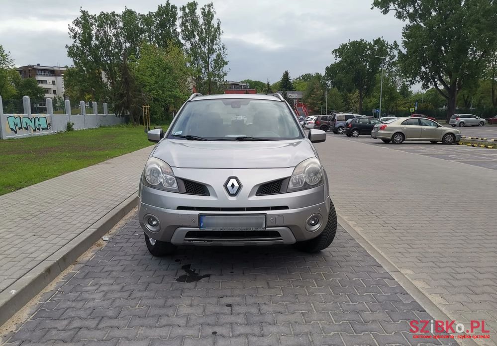 2008' Renault Koleos photo #4
