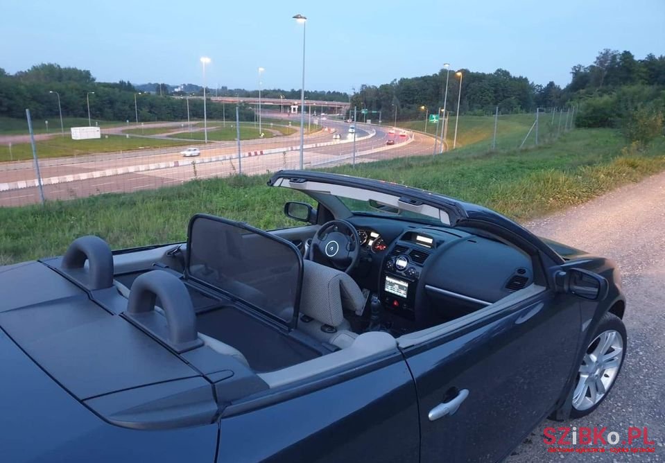 2006' Renault Megane photo #6