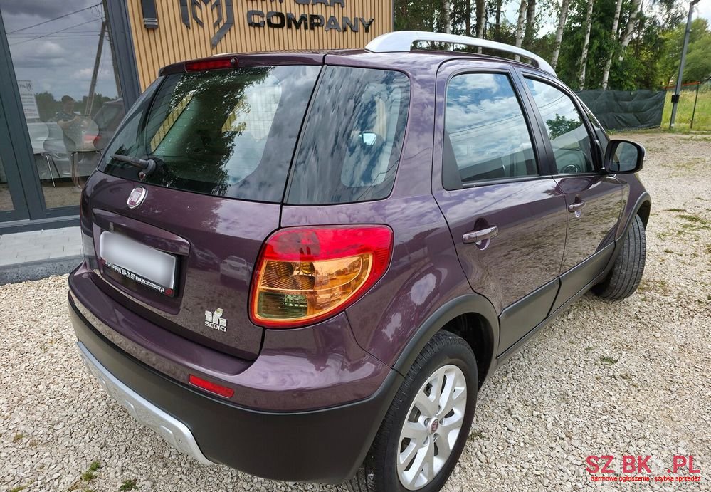 2012' Fiat Sedici photo #5