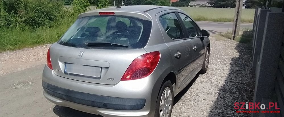 2009' Peugeot 207 1.4 Trendy photo #3