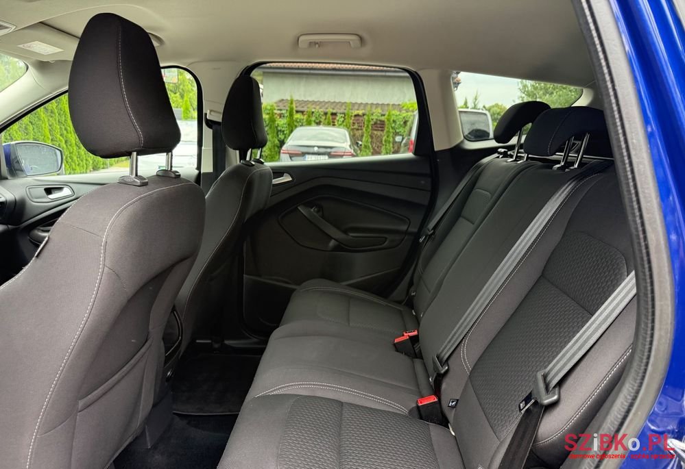 2017' Ford Kuga photo #6