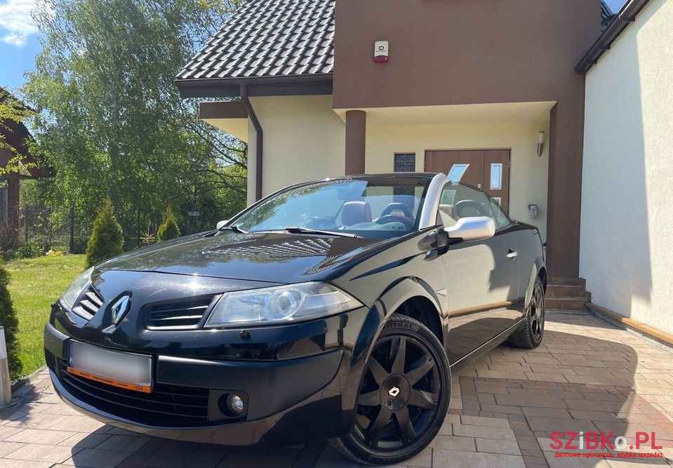 2006' Renault Megane photo #2