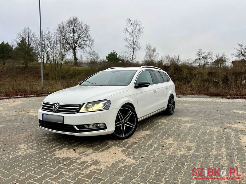 2014' Volkswagen Passat photo #6