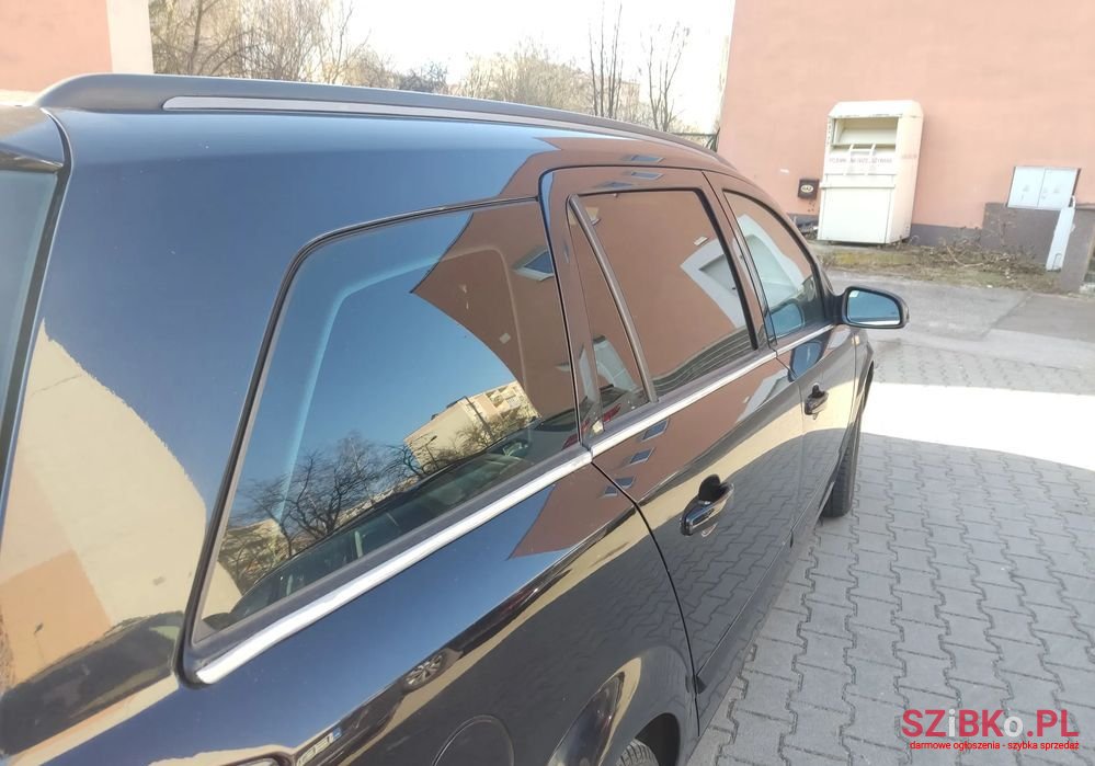 2006' Opel Astra Iii 1.9 Cdti Sport photo #6