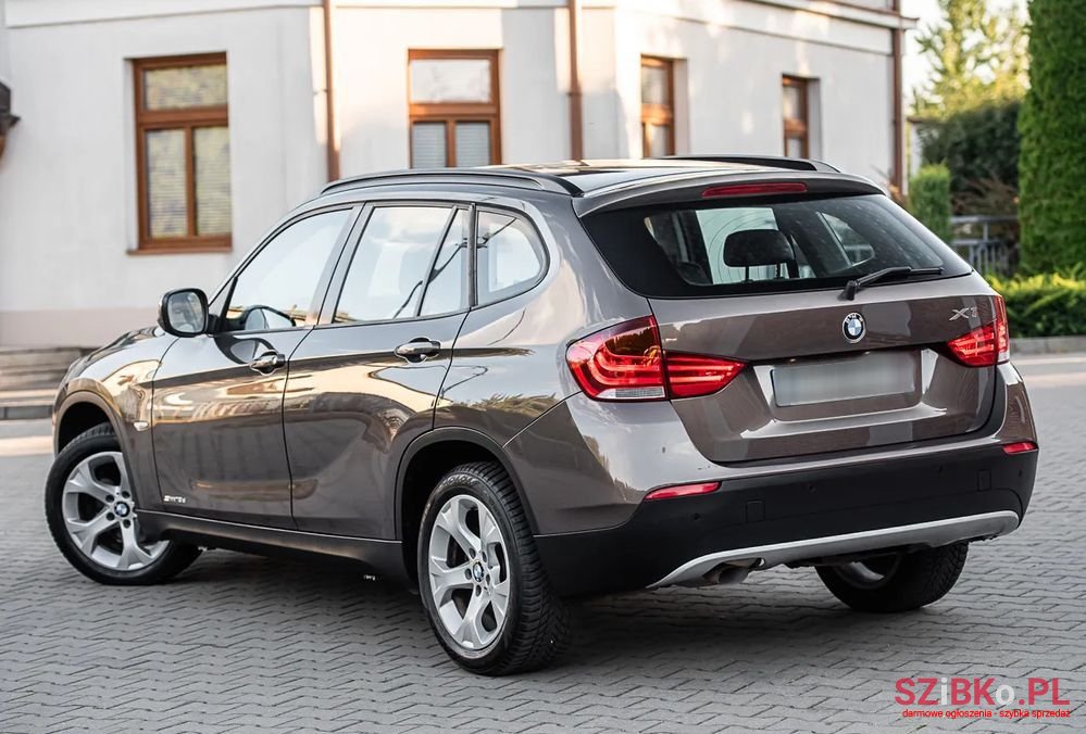 2011' BMW X1 Sdrive18D Sport Line photo #5
