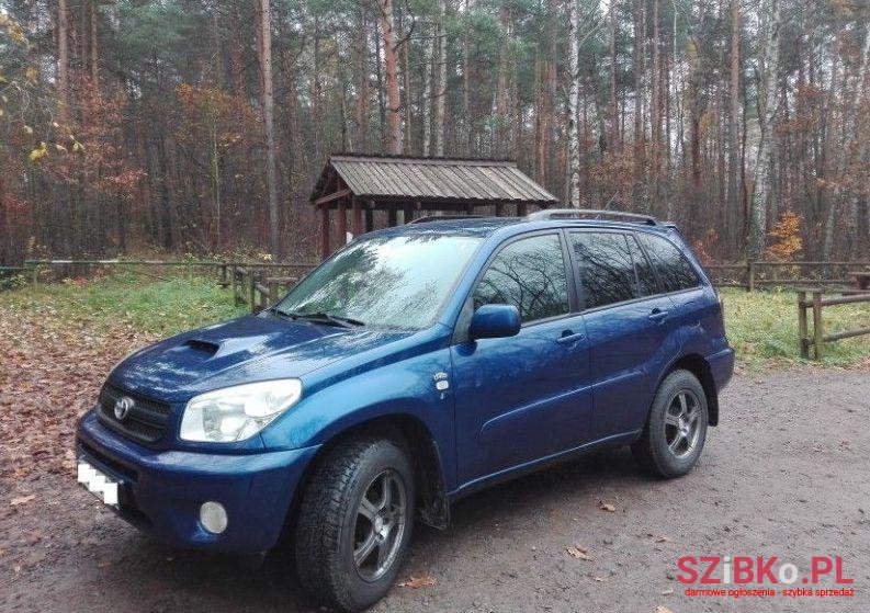 2003' Toyota Rav-4 photo #1