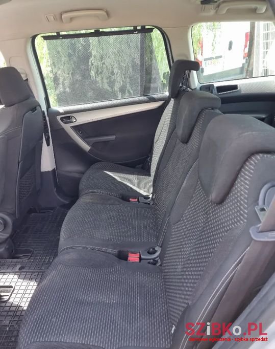 2007' Citroen C4 Picasso photo #3