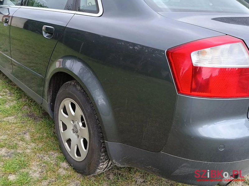 2002' Audi A4 Avant 1.8T photo #4