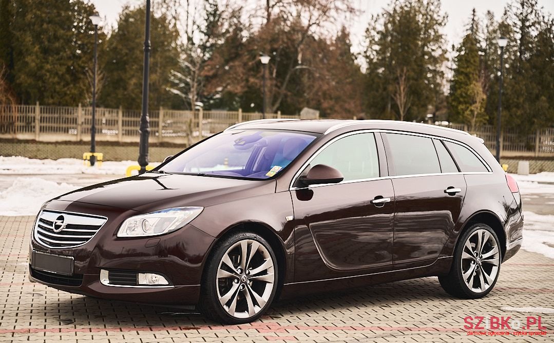 2011' Opel Insignia photo #5