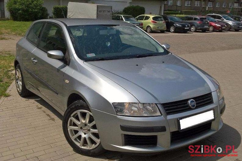 2003' Fiat Stilo photo #2