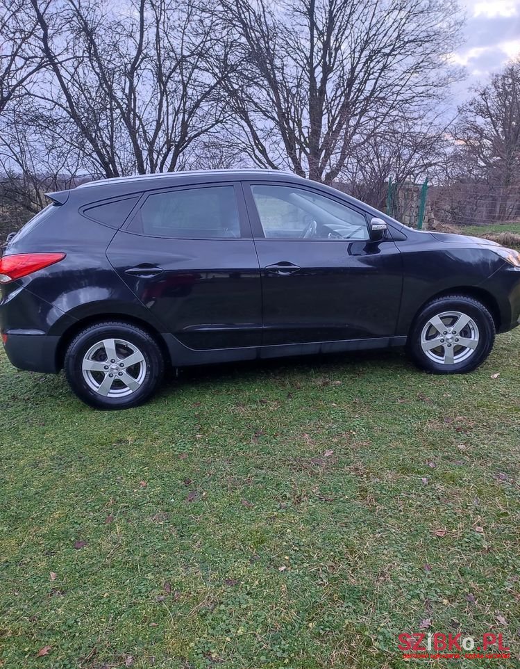 2011' Hyundai ix35 photo #5