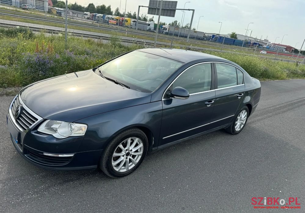 2006' Volkswagen Passat 2.0 Tdi Comfortline photo #5