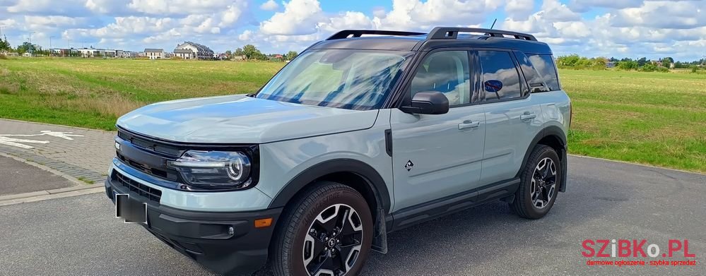 2022' Ford Bronco photo #3