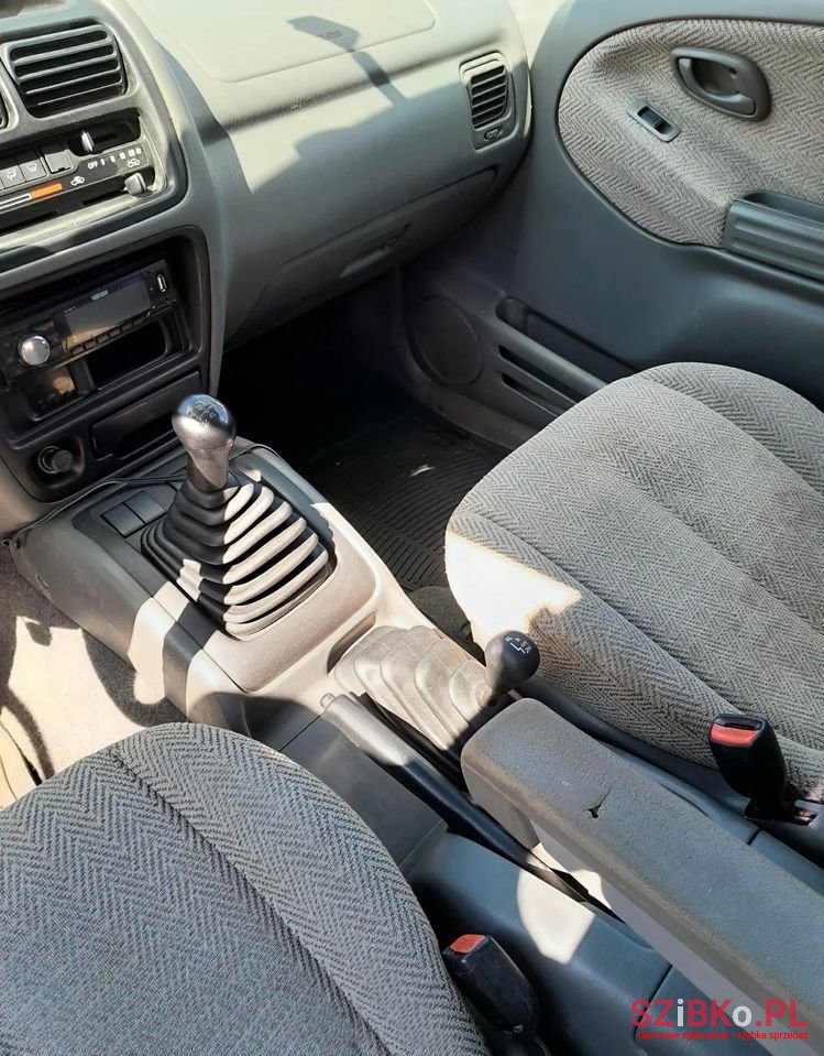 1999' Suzuki Grand Vitara 2.0 Td photo #6