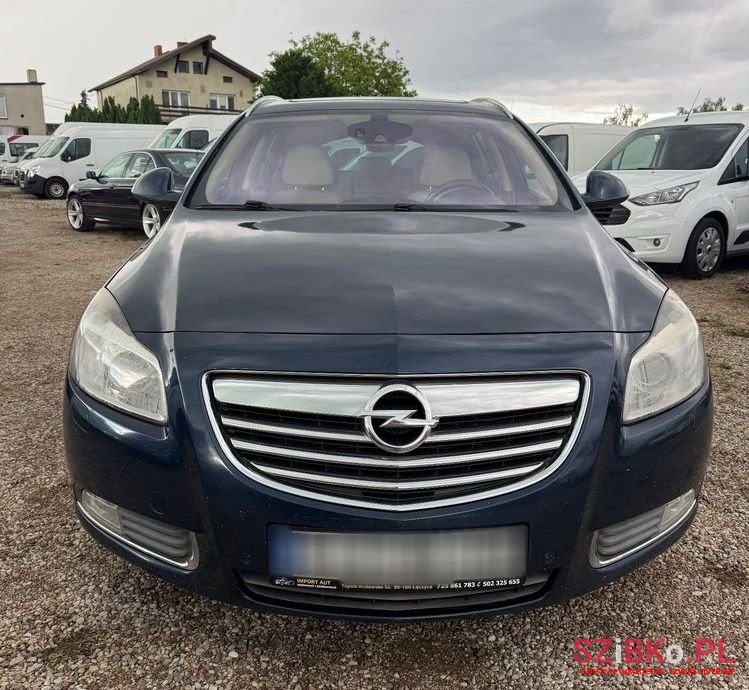 2011' Opel Insignia photo #5
